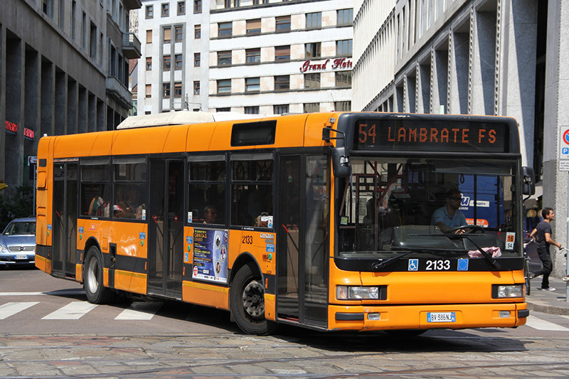 Milan Bus