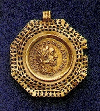 Commodus Gold Aurea from Arras hoard