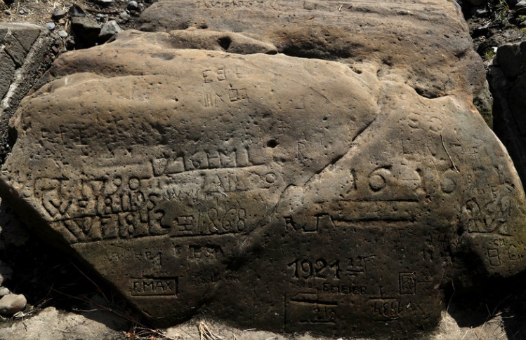 Hunger stone Elbe