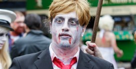 Bristol,,Uk,-,October,29,,2016:,A,Man,Dressed,As