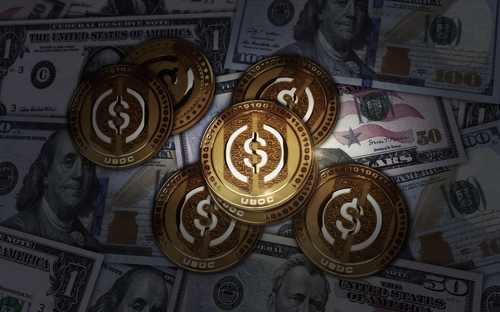 Usdc,Usd,Coin,Stablecoin,Cryptocurrency,Golden,Coin,Over,Dollar,Banknotes.