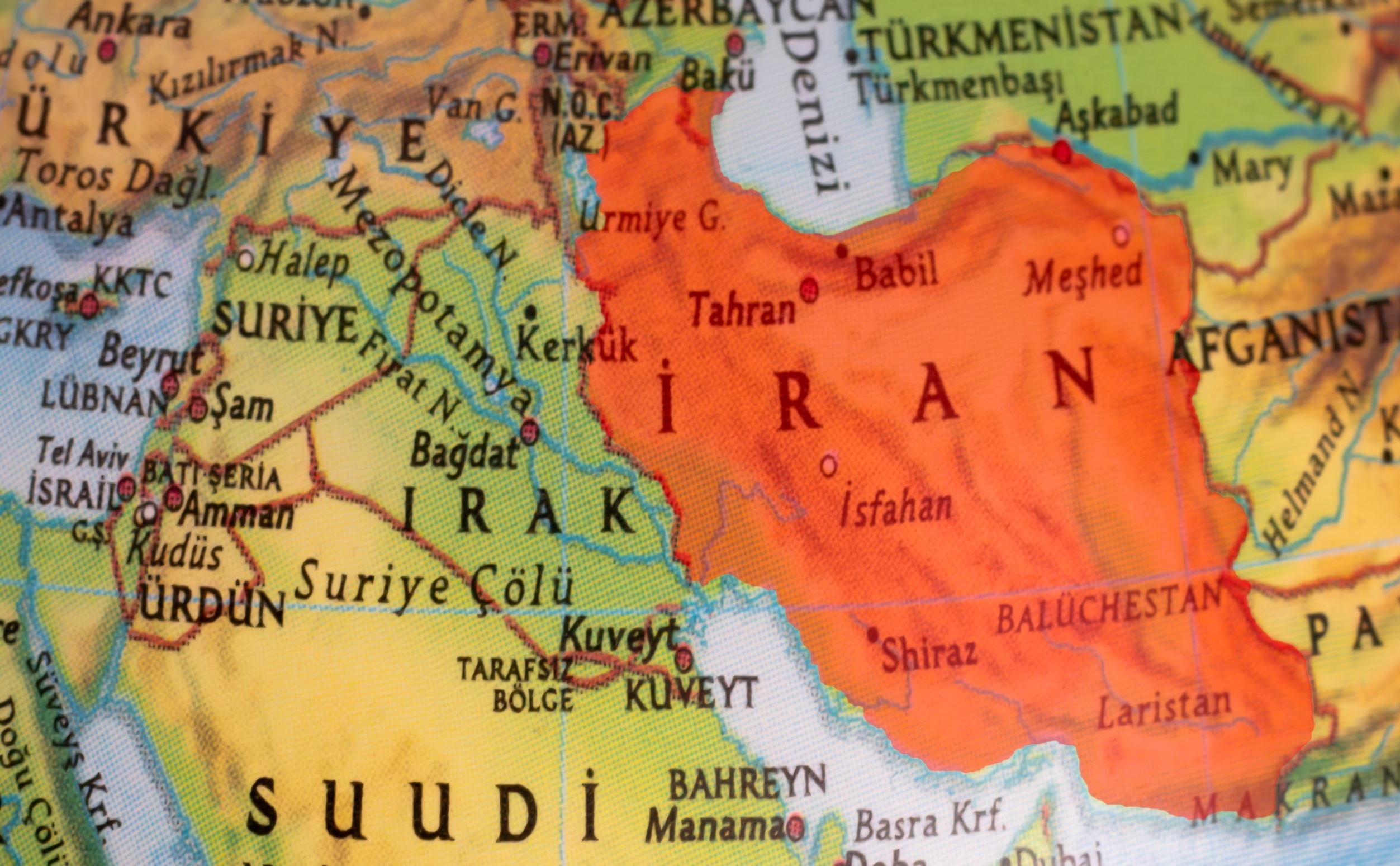 Iran's War Tactics & Risk Of Nuclear War | Armstrong Economics thumbnail