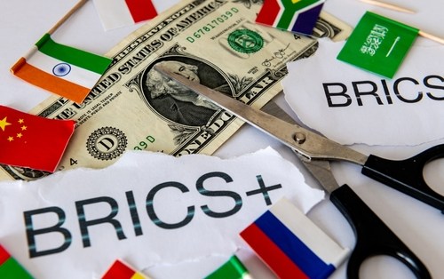 A,Dedollarisation,Concept,With,The,Words,And,Country,Flags,Of